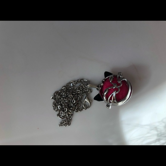 OPTIONS Antique Silver Stone Aromatherapy Pendant Essential Oil Diffuse Jewelry - Picture 3 of 9